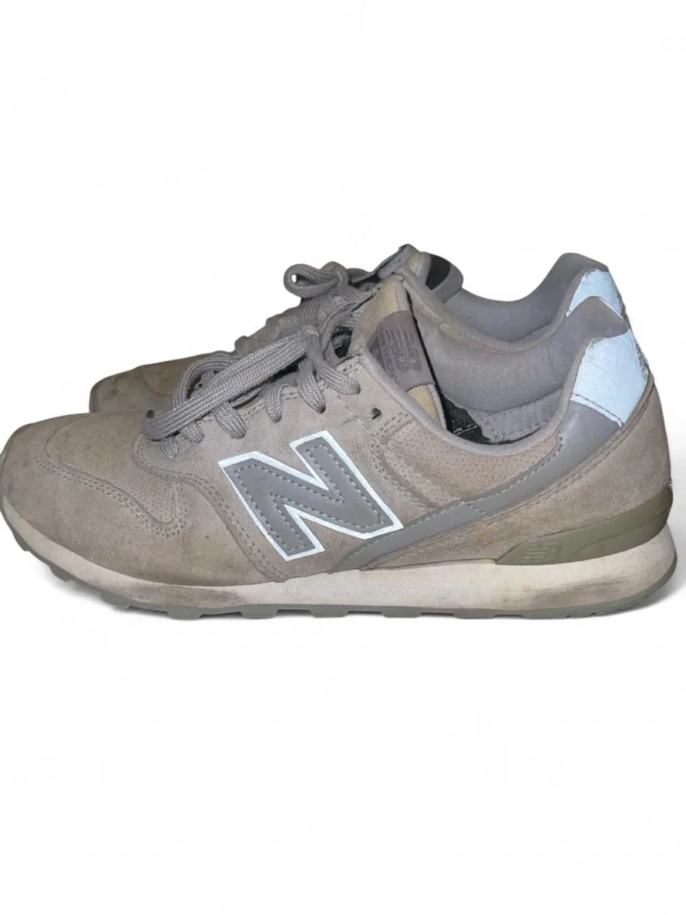 New Balance 696 Gray Sneakers Women’s Size 8